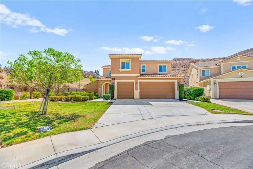 36312 Shedera Court, Lake Elsinore, California 92532 home-pic-3