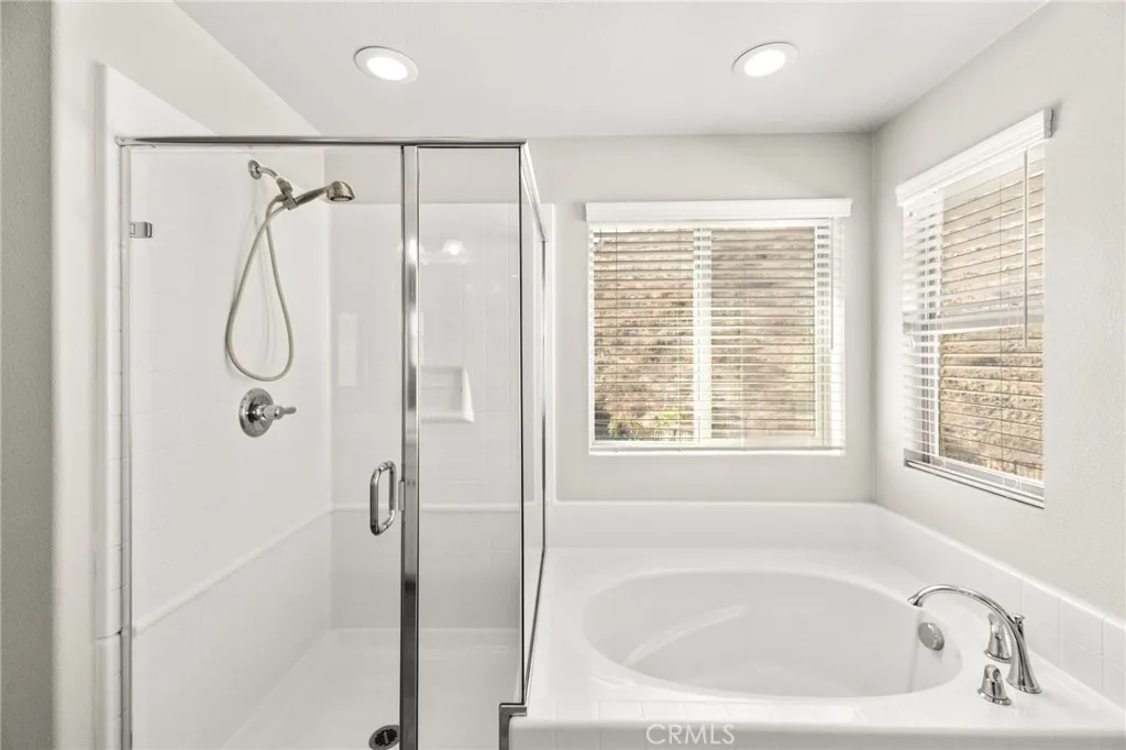 36312 Shedera Court, Lake Elsinore, California 92532 home-pic-47
