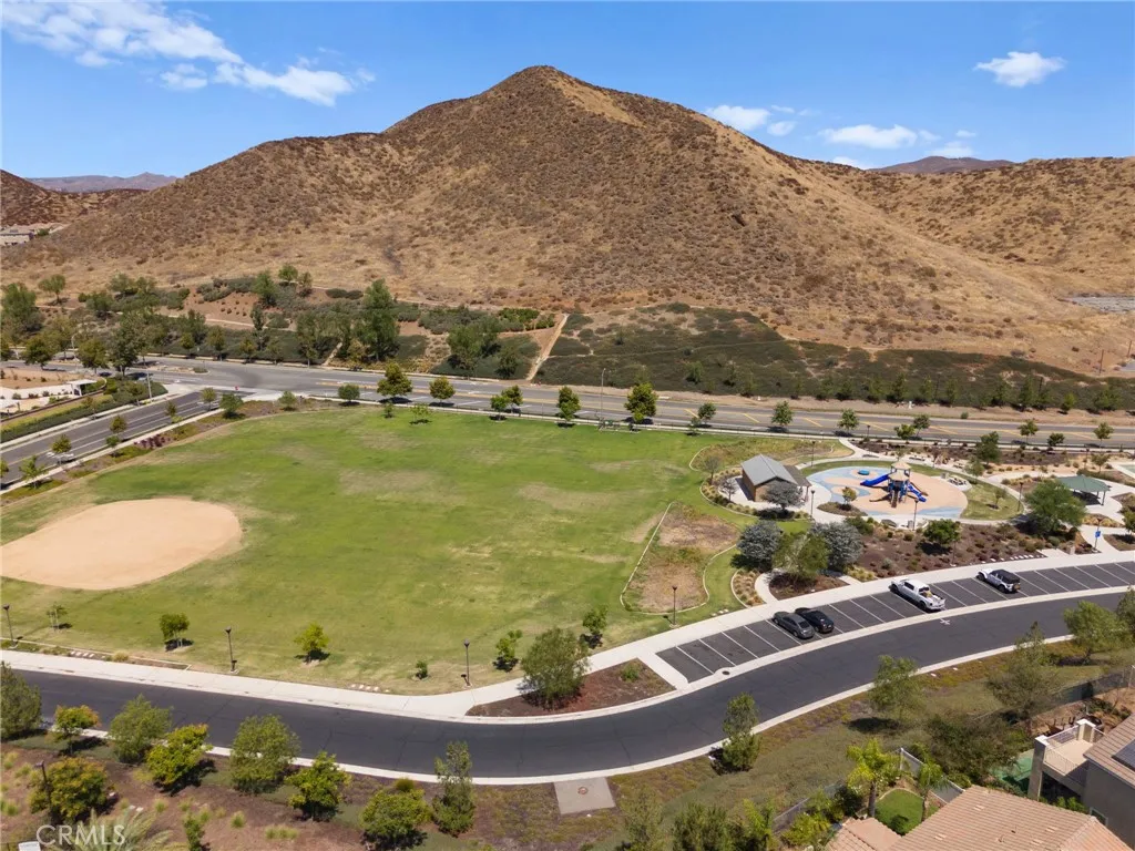 36312 Shedera Court, Lake Elsinore, California 92532 home-pic-63