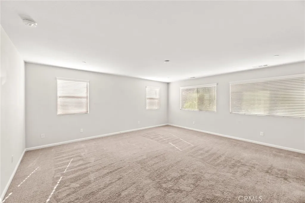 36312 Shedera Court, Lake Elsinore, California 92532 home-pic-39