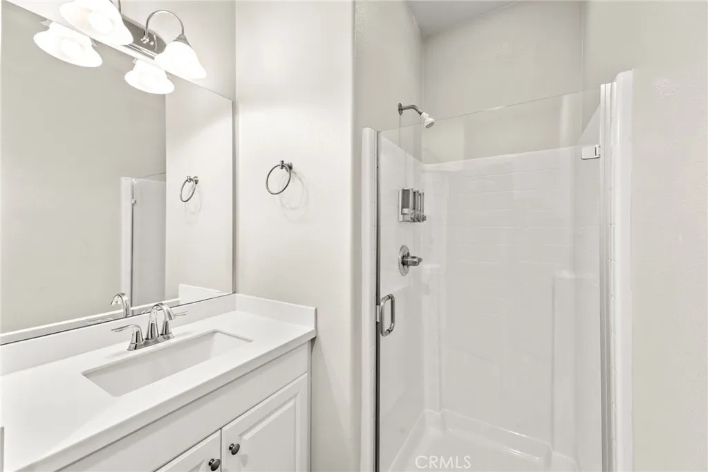 36312 Shedera Court, Lake Elsinore, California 92532 home-pic-25
