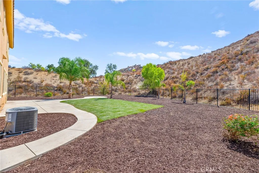 36312 Shedera Court, Lake Elsinore, California 92532 home-pic-50