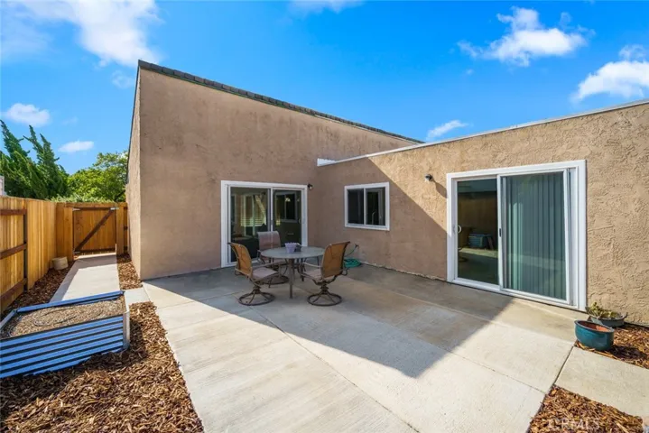 1384 Cavalier Lane, San Luis Obispo, California 93405