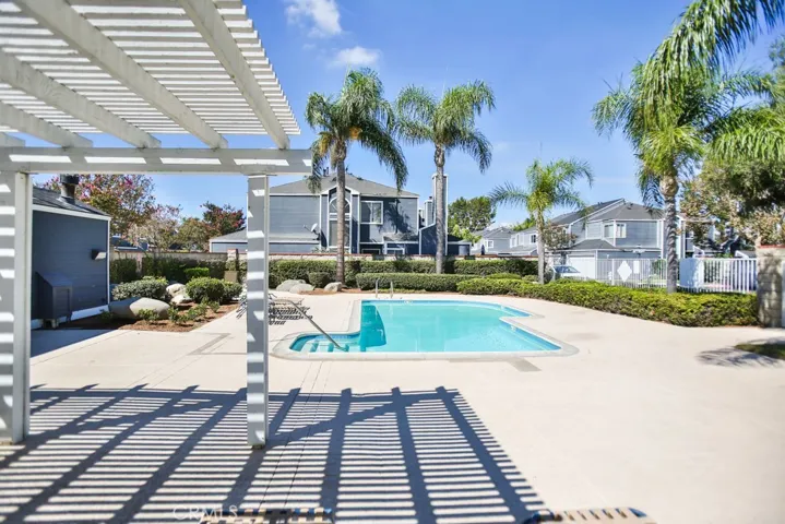 HOA Pool