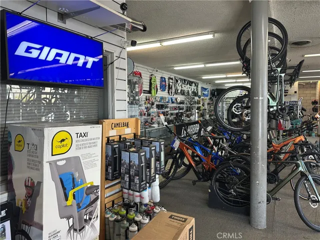 451 N Harbor Blvd., La Habra, California 90631