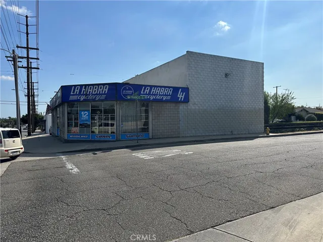 451 N Harbor Blvd., La Habra, California 90631