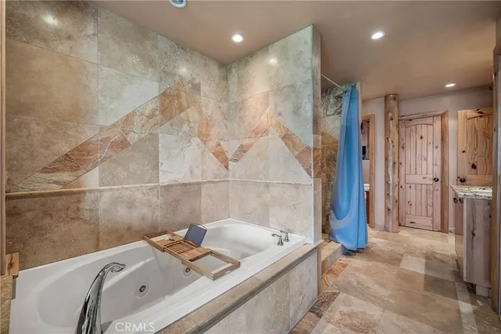 2894 Sliverado Lane, Clearlake, California 95422