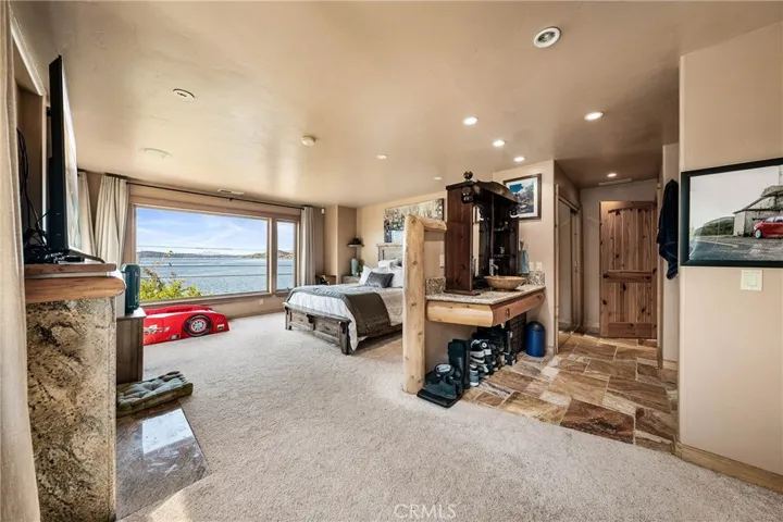 2894 Sliverado Lane, Clearlake, California 95422