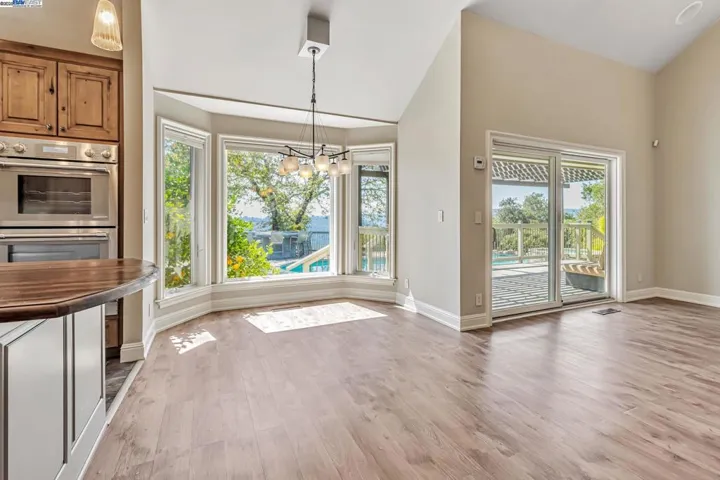 24400 Mountain Charlie Rd, Los Gatos, California 95033
