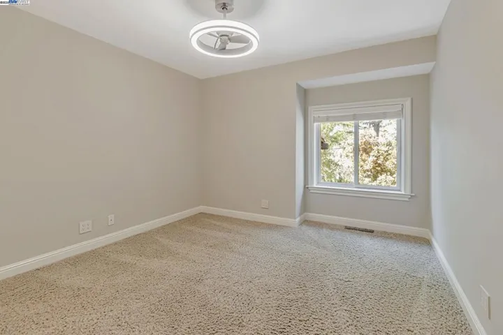 24400 Mountain Charlie Rd, Los Gatos, California 95033