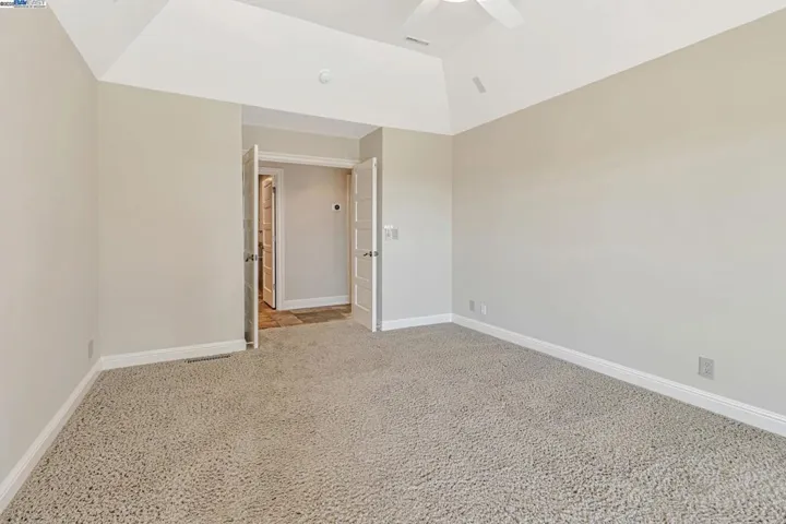24400 Mountain Charlie Rd, Los Gatos, California 95033