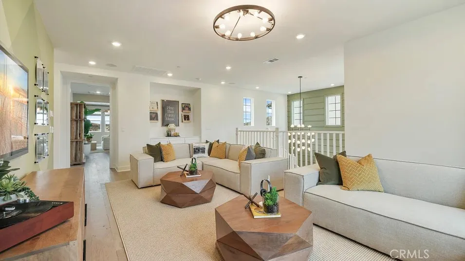 24332 Calle La Roca, Valencia, California 91354 home-pic-27