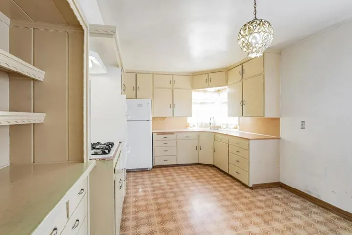 1252 Olympia Avenue, Seaside, California 93955