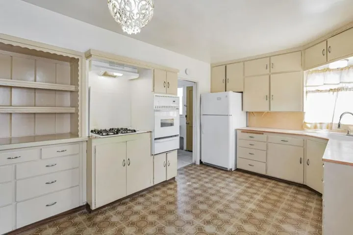 1252 Olympia Avenue, Seaside, California 93955
