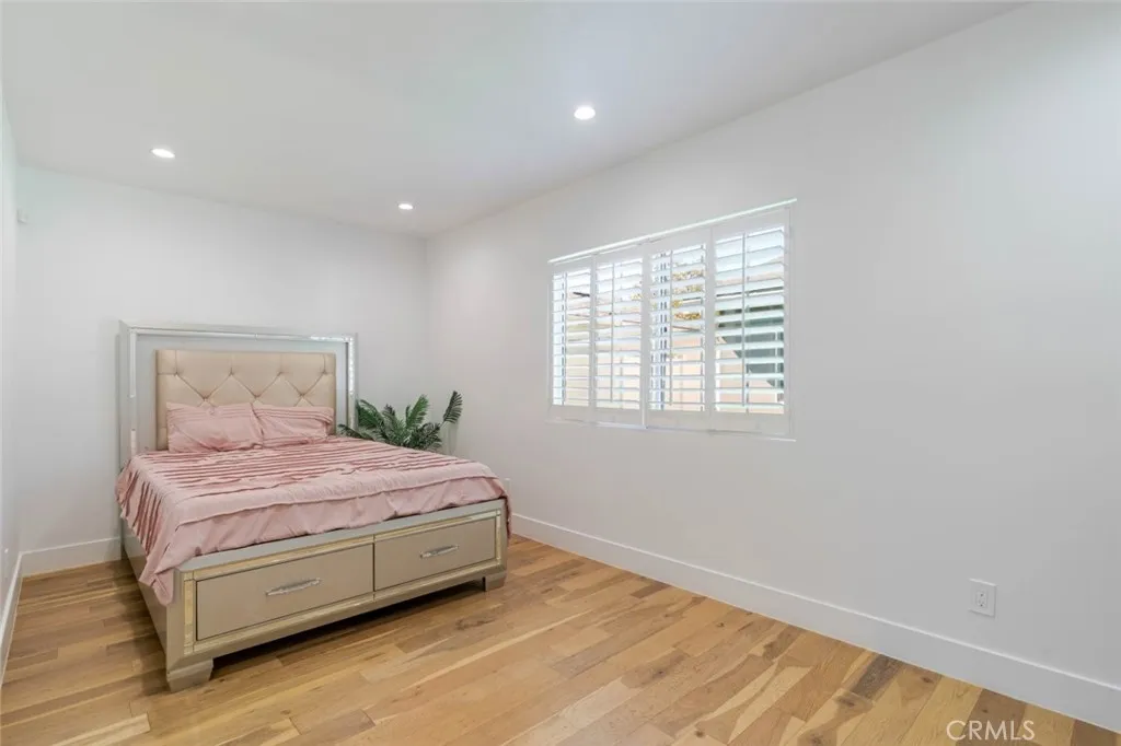 7315 Jamieson Avenue, Reseda, California 91335 home-pic-22