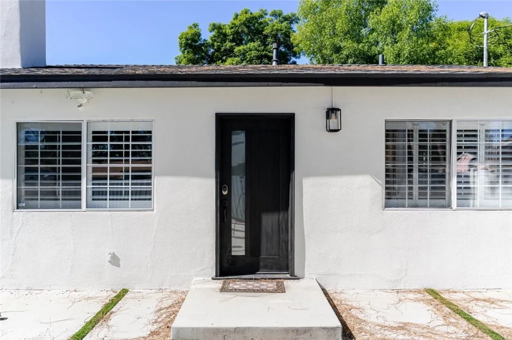 7315 Jamieson Avenue, Reseda, California 91335 home-pic-27