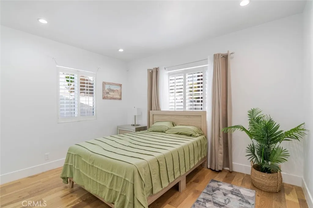 7315 Jamieson Avenue, Reseda, California 91335 home-pic-10