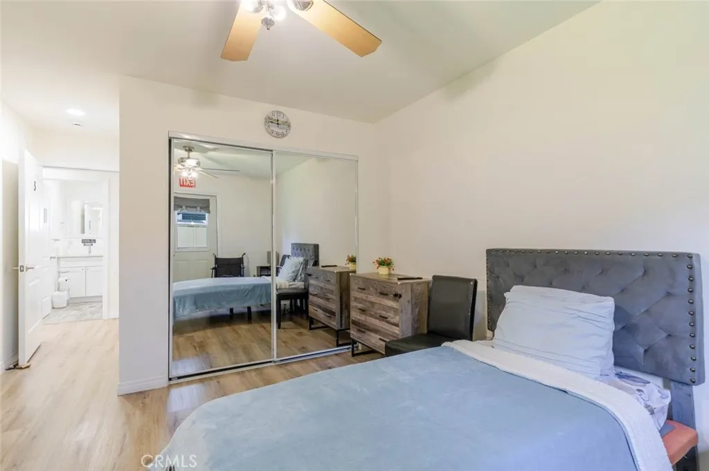 7315 Jamieson Avenue, Reseda, California 91335 home-pic-45