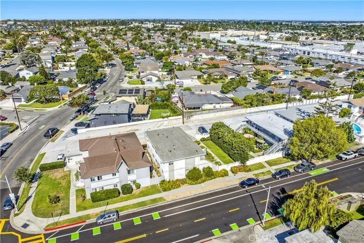 2865 Mendoza Drive, Costa Mesa, California 92626