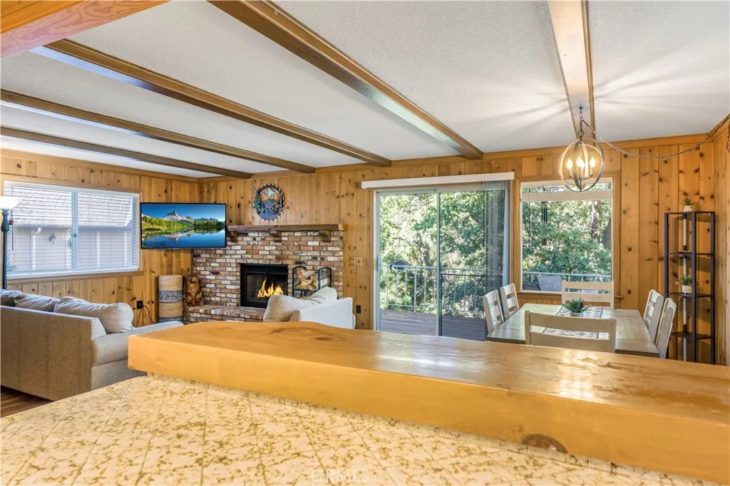 1310 Montreal Drive, Lake Arrowhead, California 92352 home-pic-6