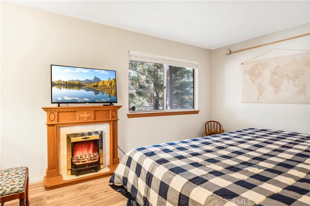 1310 Montreal Drive, Lake Arrowhead, California 92352 home-pic-11