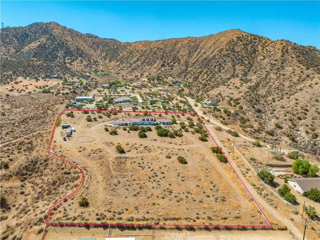 32132 Calle Del Roja, Acton, California 93510 home-pic-2