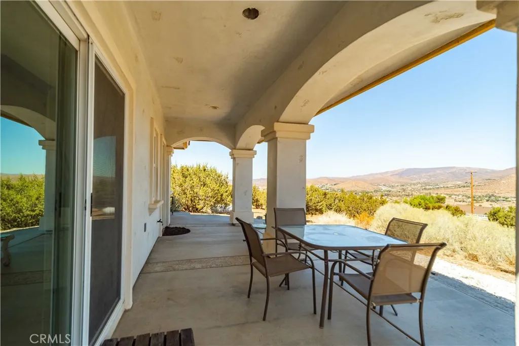 32132 Calle Del Roja, Acton, California 93510 home-pic-56