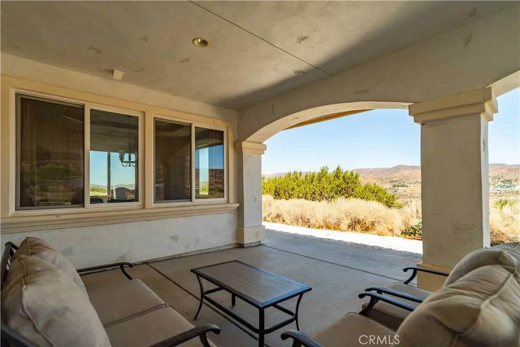 32132 Calle Del Roja, Acton, California 93510 home-pic-44