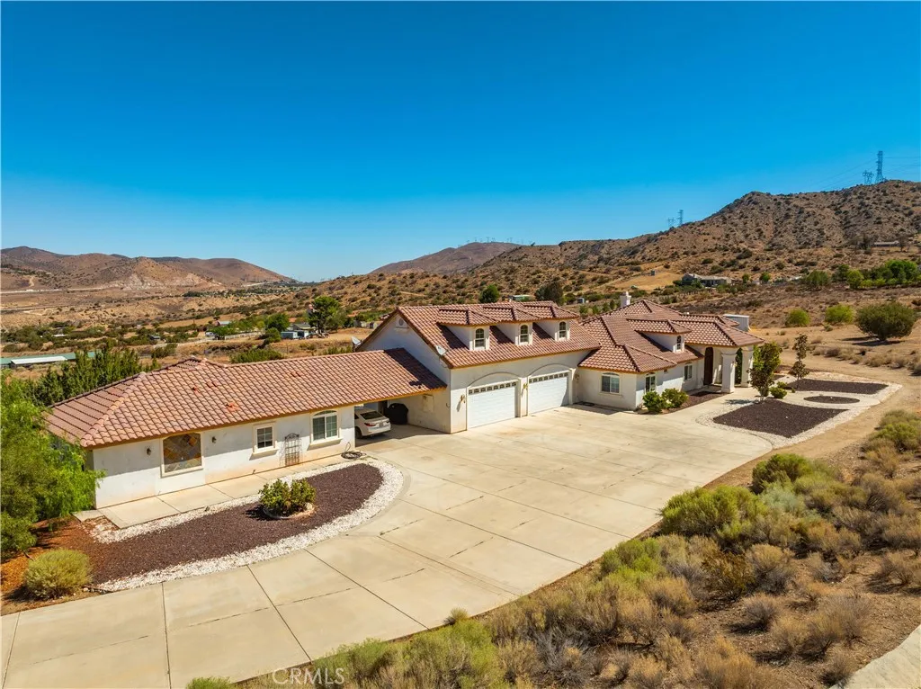 32132 Calle Del Roja, Acton, California 93510 home-pic-0