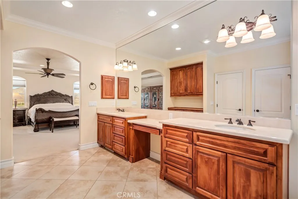 32132 Calle Del Roja, Acton, California 93510 home-pic-27