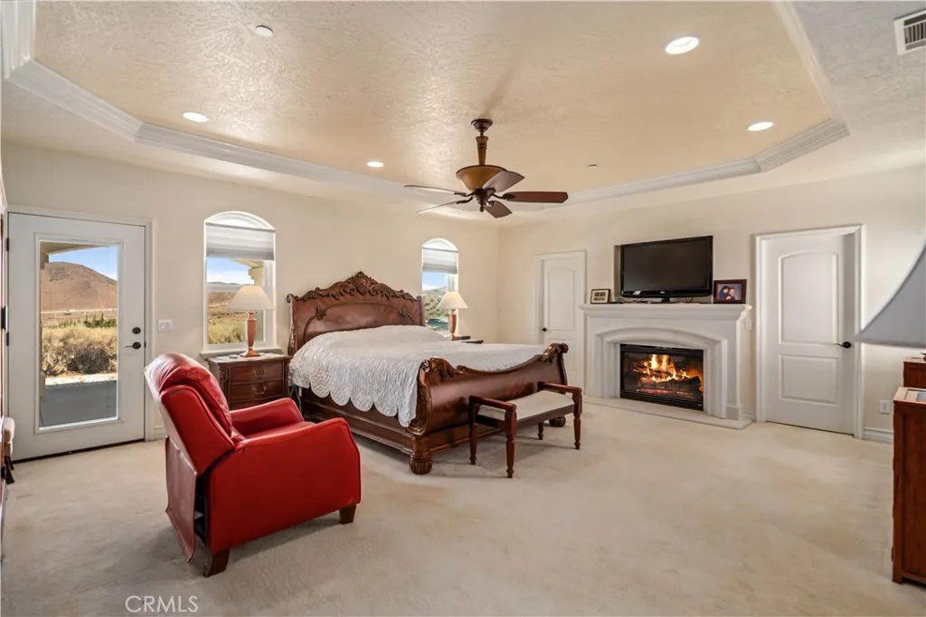 32132 Calle Del Roja, Acton, California 93510 home-pic-23