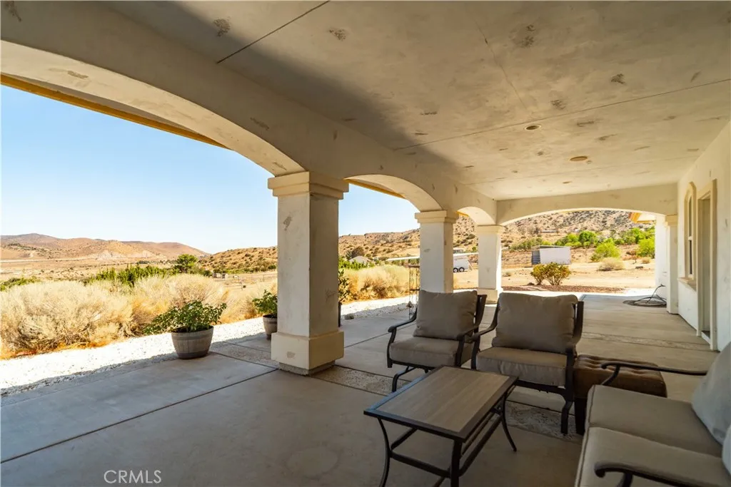 32132 Calle Del Roja, Acton, California 93510 home-pic-43