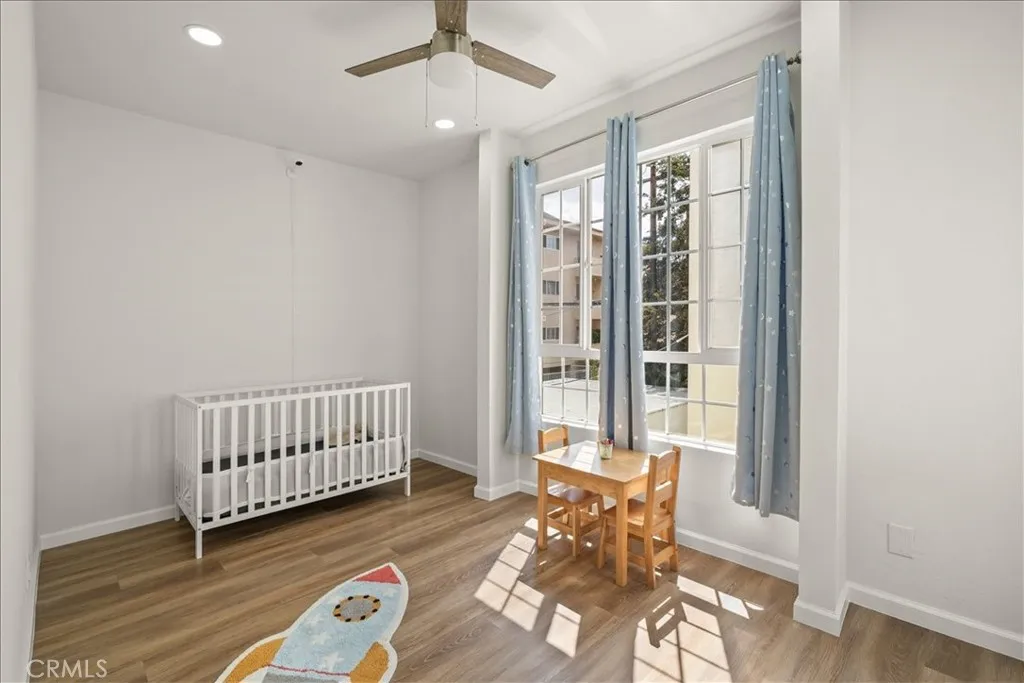 308 1/2 Commonwealth Avenue, Los Angeles, California 90020 home-pic-29