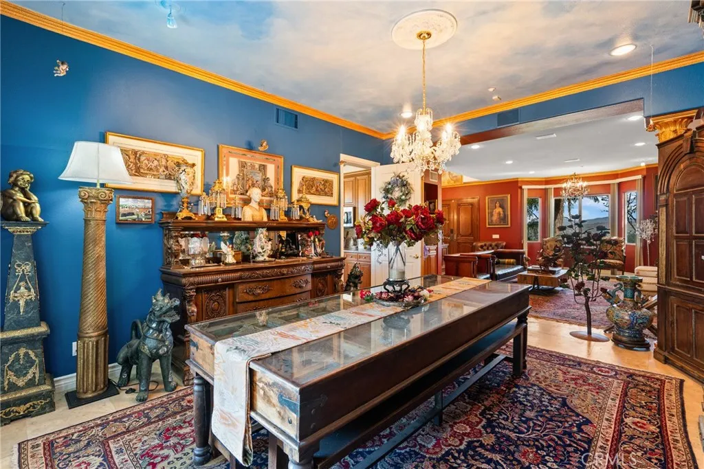 24845 Bella Vista Drive, Newhall, California 91321 home-pic-8