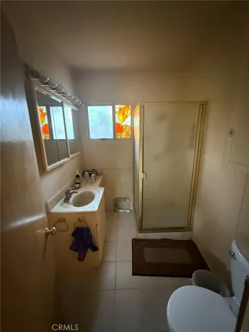 Hallway 3/4 bath