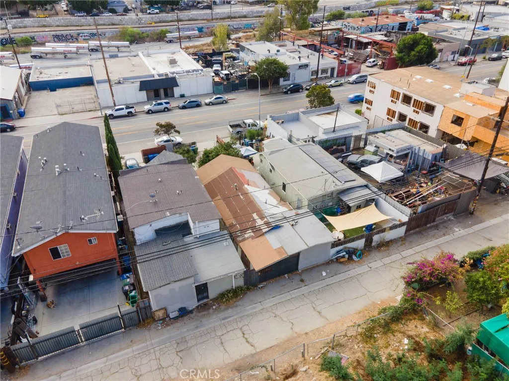 5065 Alhambra Ave, Los Angeles, California 90032 home-pic-16