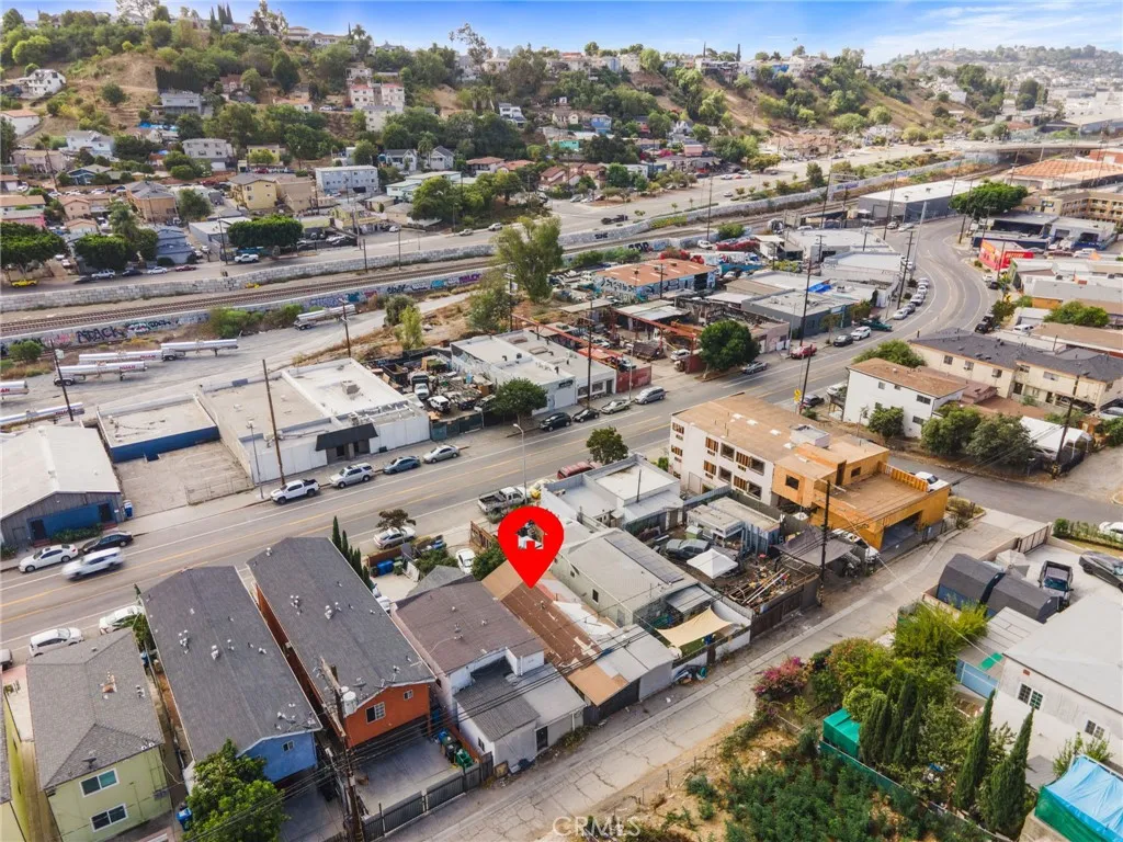 5065 Alhambra Ave, Los Angeles, California 90032 home-pic-17