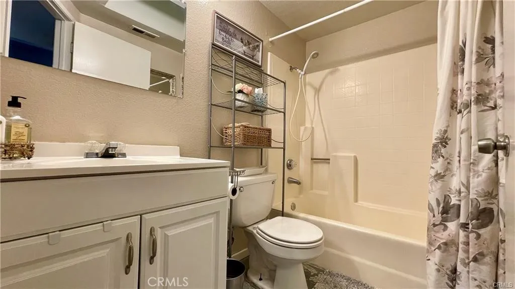 763 Virginia Street, Rialto, California 92376 home-pic-26