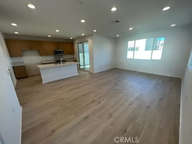 31354 Trappers Loop, Winchester, California 92596 home-pic-3