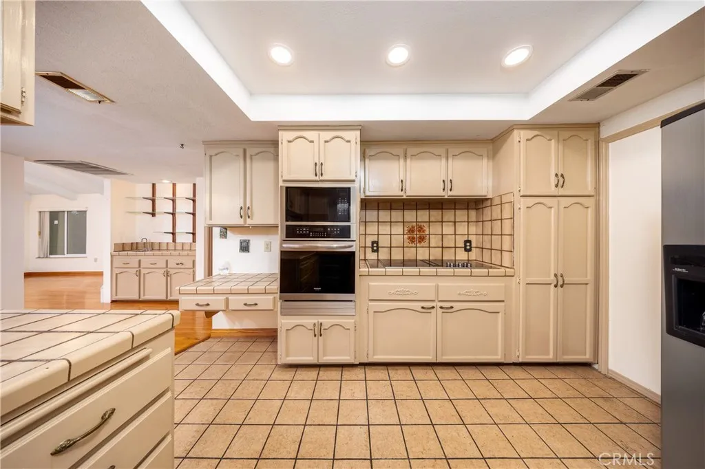 2831 Steeplechase Lane, Diamond Bar, California 91765 home-pic-32