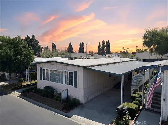 16742 Lake Park Way, Yorba Linda, California 92886