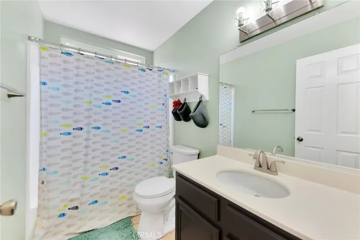 28123 Bobwhite Circle 104, Saugus, California 91350