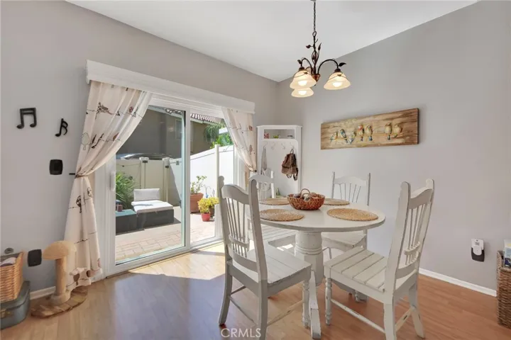 28123 Bobwhite Circle 104, Saugus, California 91350