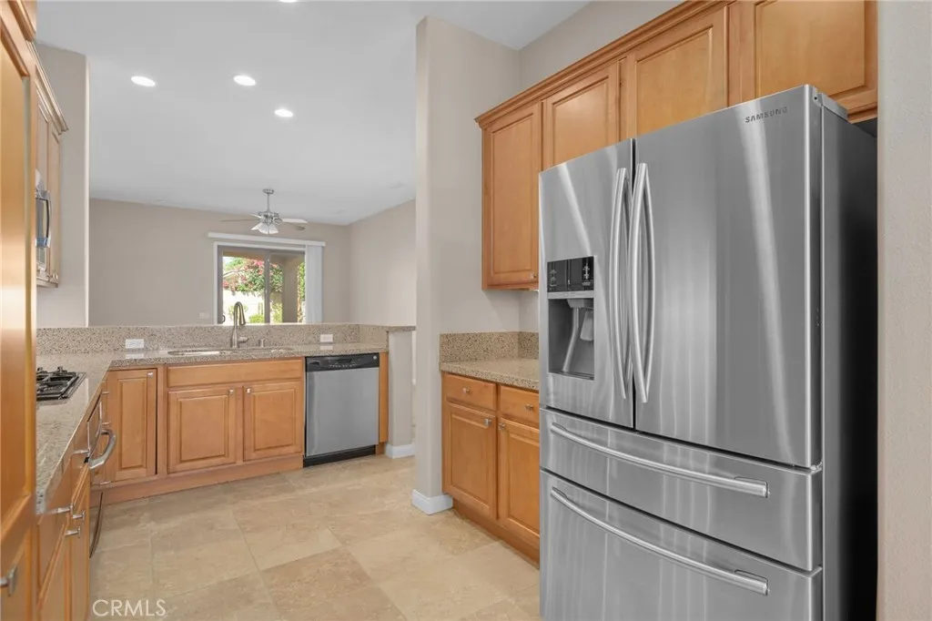 81596 Avenida Bolero, Indio, California 92203 home-pic-4