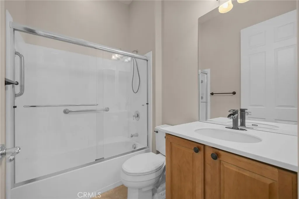81596 Avenida Bolero, Indio, California 92203 home-pic-16