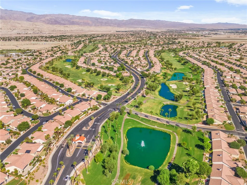 81596 Avenida Bolero, Indio, California 92203 home-pic-29