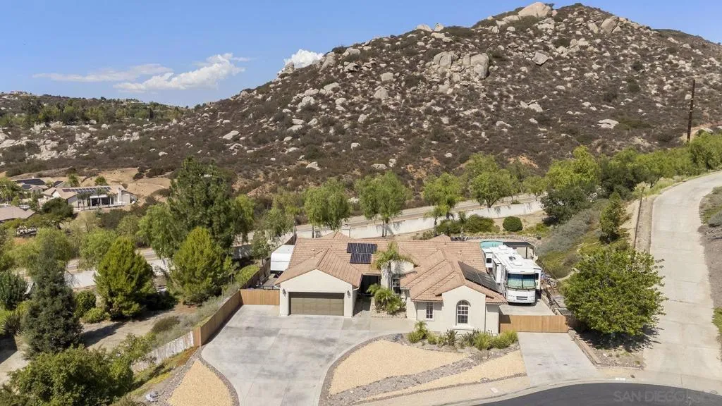 , Ramona, California 92065 home-pic-34