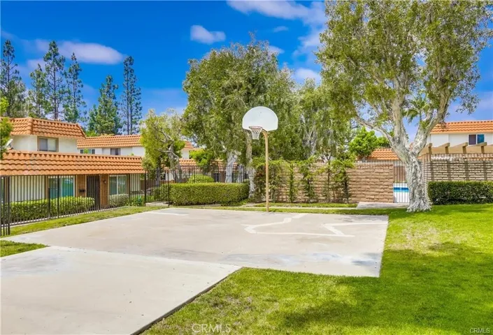22701 Via Castilla, Lake Forest, California 92630