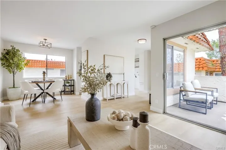 22701 Via Castilla, Lake Forest, California 92630