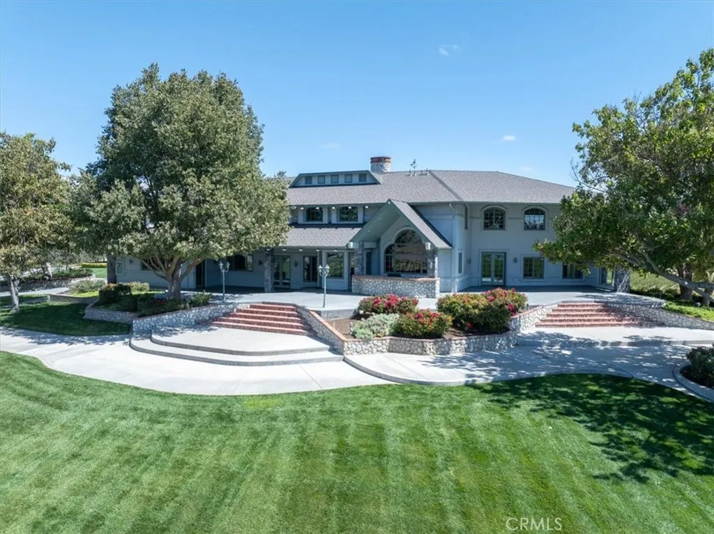8283 Cross Canyons Road, San Miguel, California 93451 home-pic-11